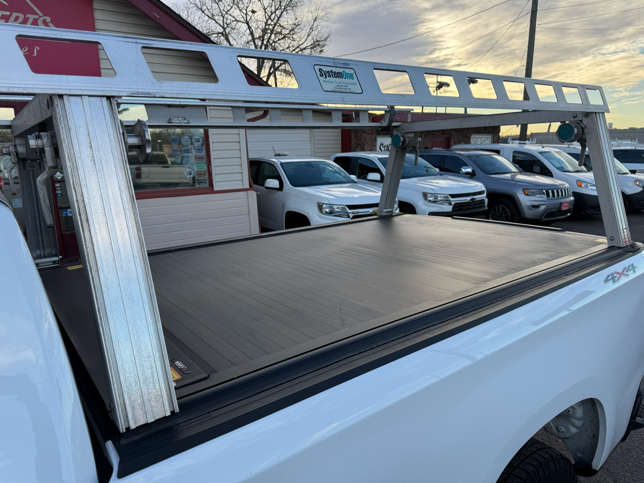 Chevrolet Silverado 1500 4WD Reg Cab 140" Work Truck 2022