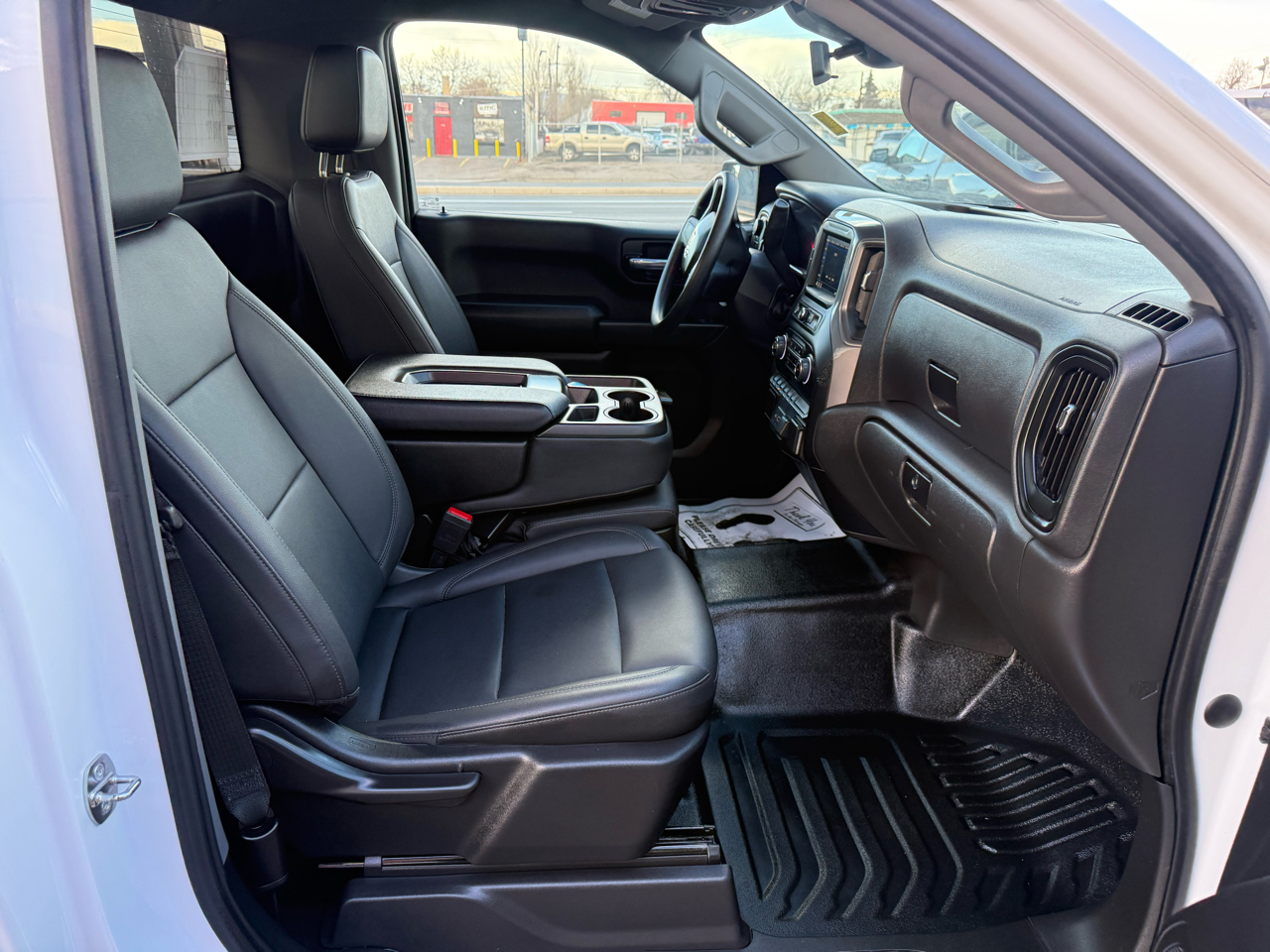 Chevrolet Silverado 1500 4WD Reg Cab 140" Work Truck 2022