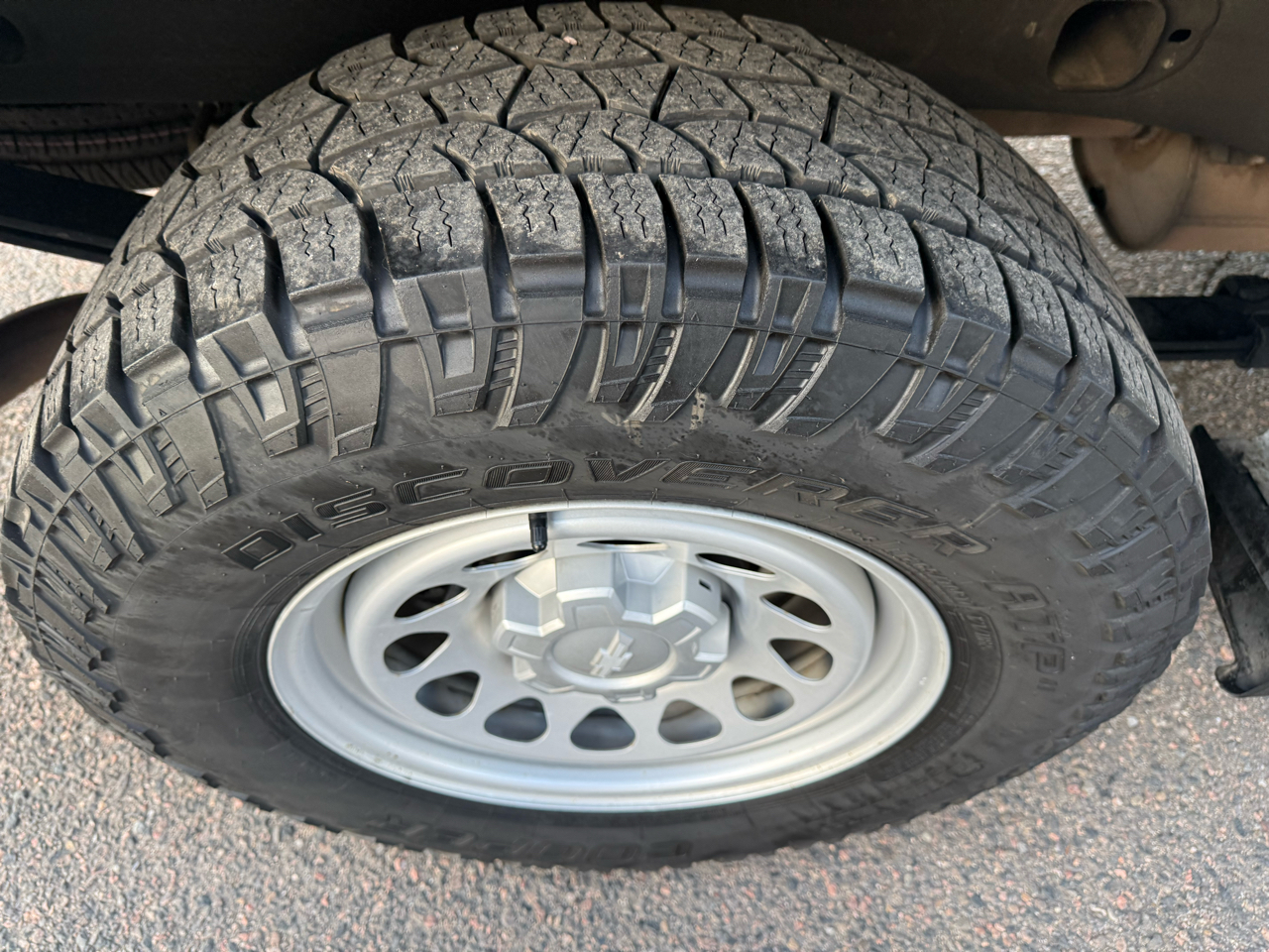 Chevrolet Silverado 1500 4WD Reg Cab 140" Work Truck 2022