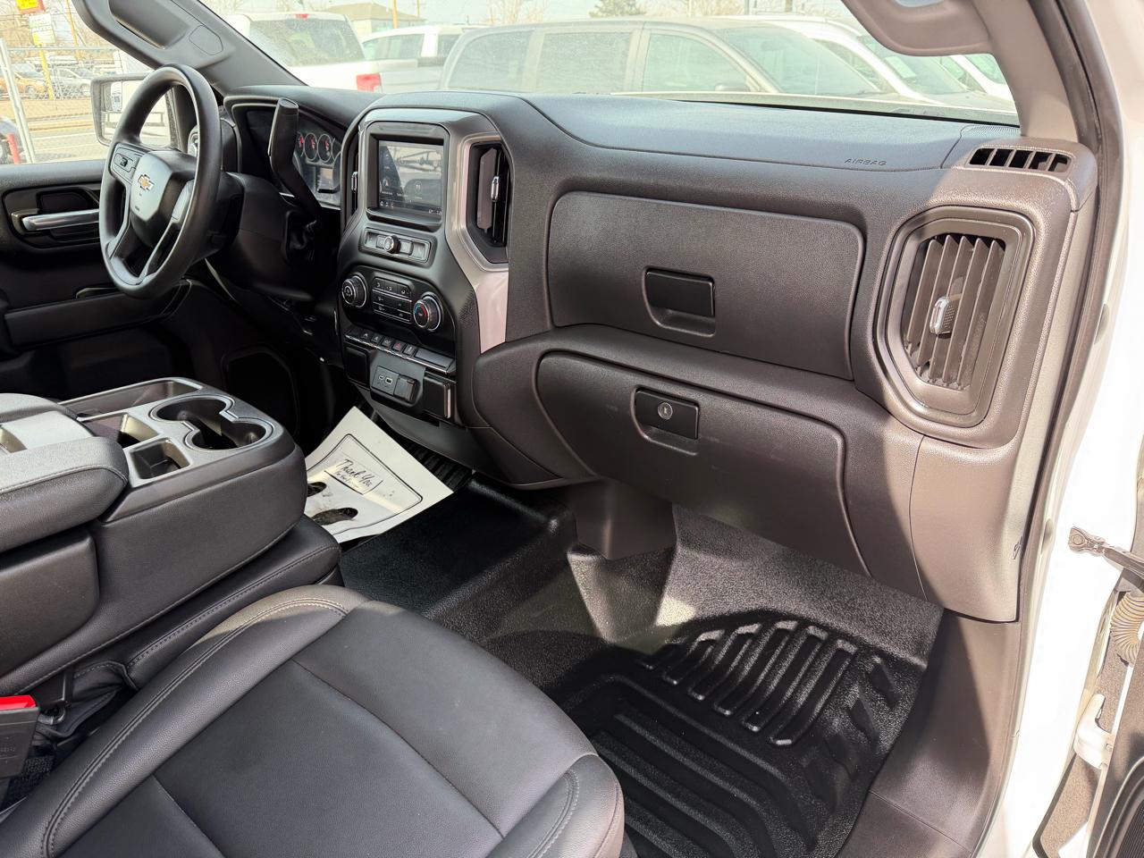 Chevrolet Silverado 1500 4WD Reg Cab 140" Work Truck 2022