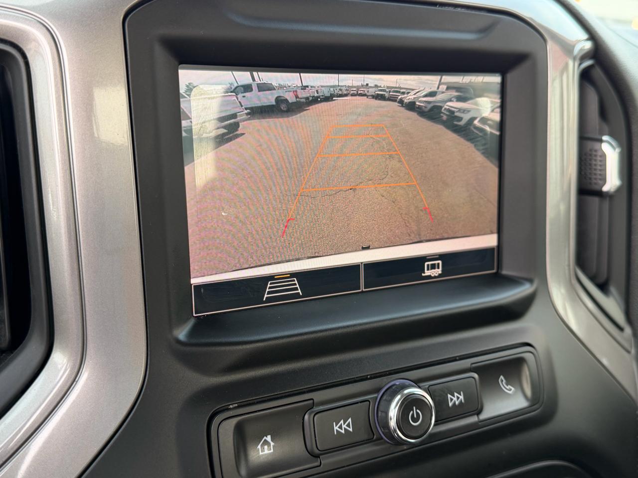 Chevrolet Silverado 1500 4WD Reg Cab 140" Work Truck 2022