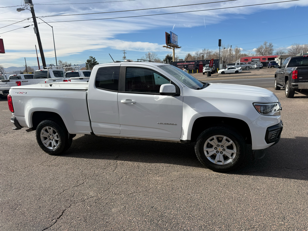 2022 Chevrolet Colorado 4WD Ext Cab 128" LT
