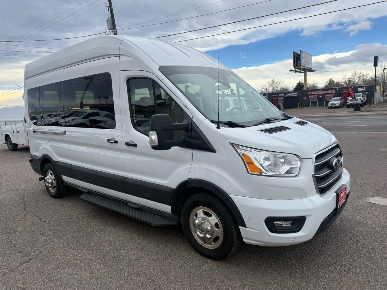 Ford Transit Passenger Wagon T-350 148" High Roof XLT AWD 2020