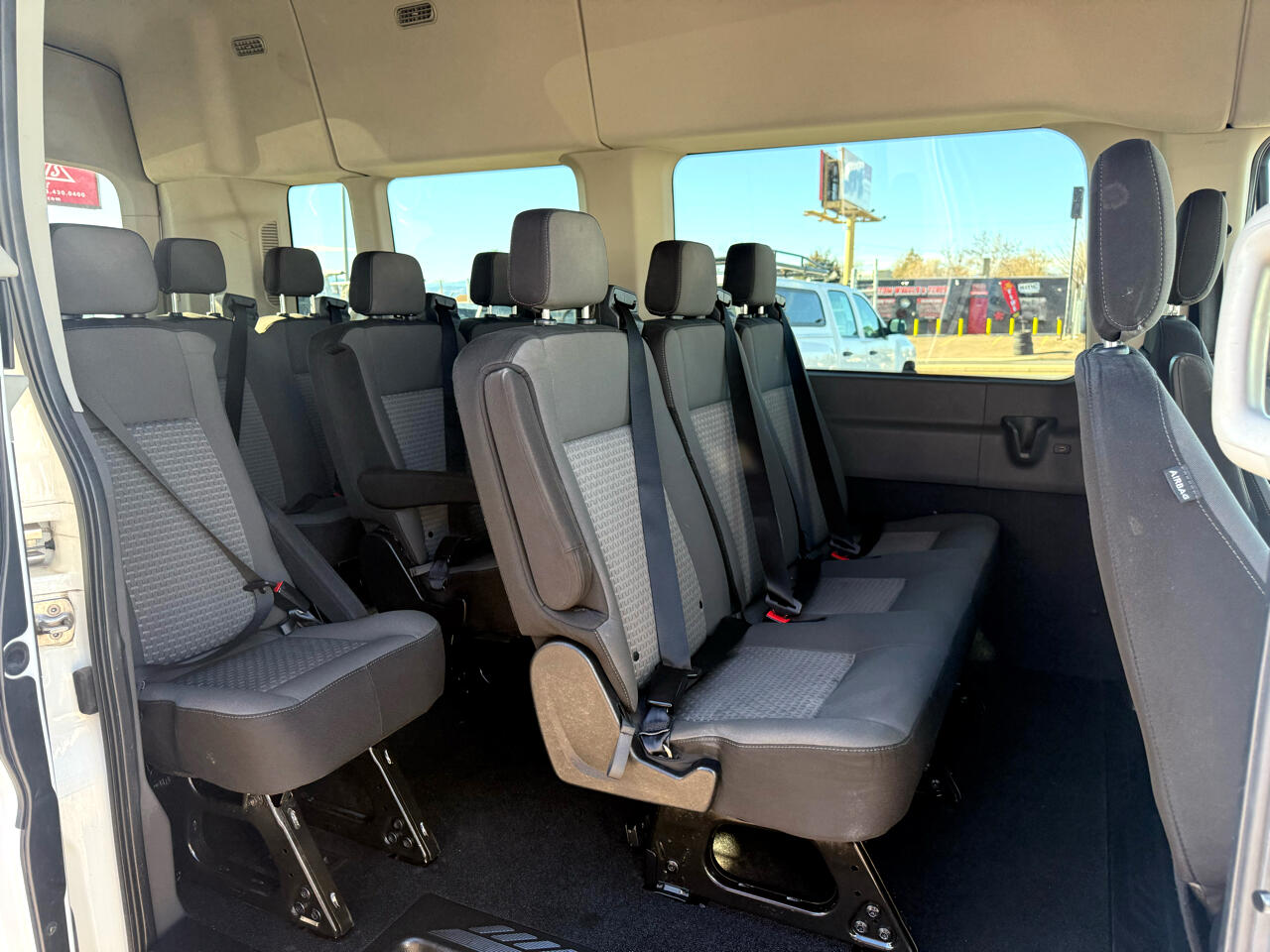 Ford Transit Passenger Wagon T-350 148" High Roof XLT AWD 2020