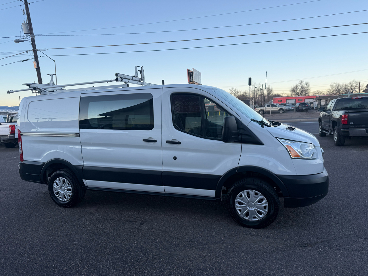 2017 Ford Transit Van Base's photo