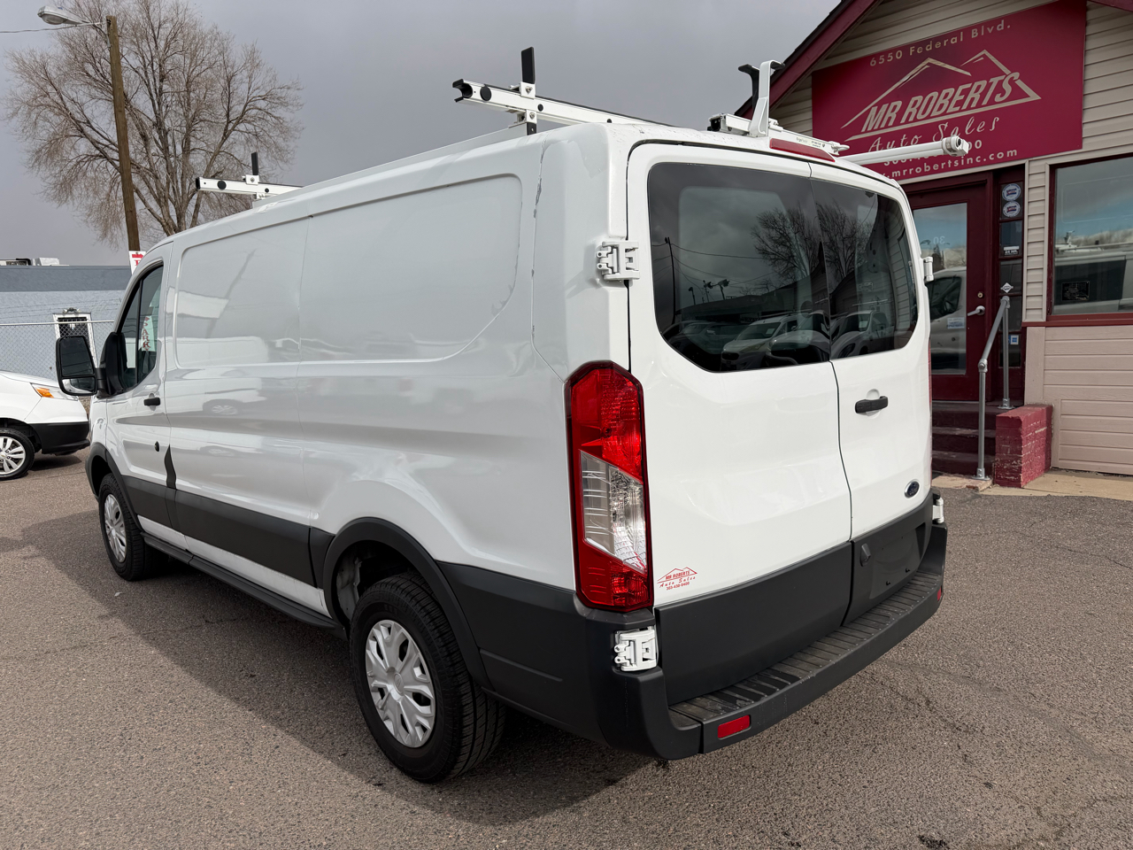Ford Transit Van T-250 130" Low Rf 9000 GVWR Sliding RH Dr 2017