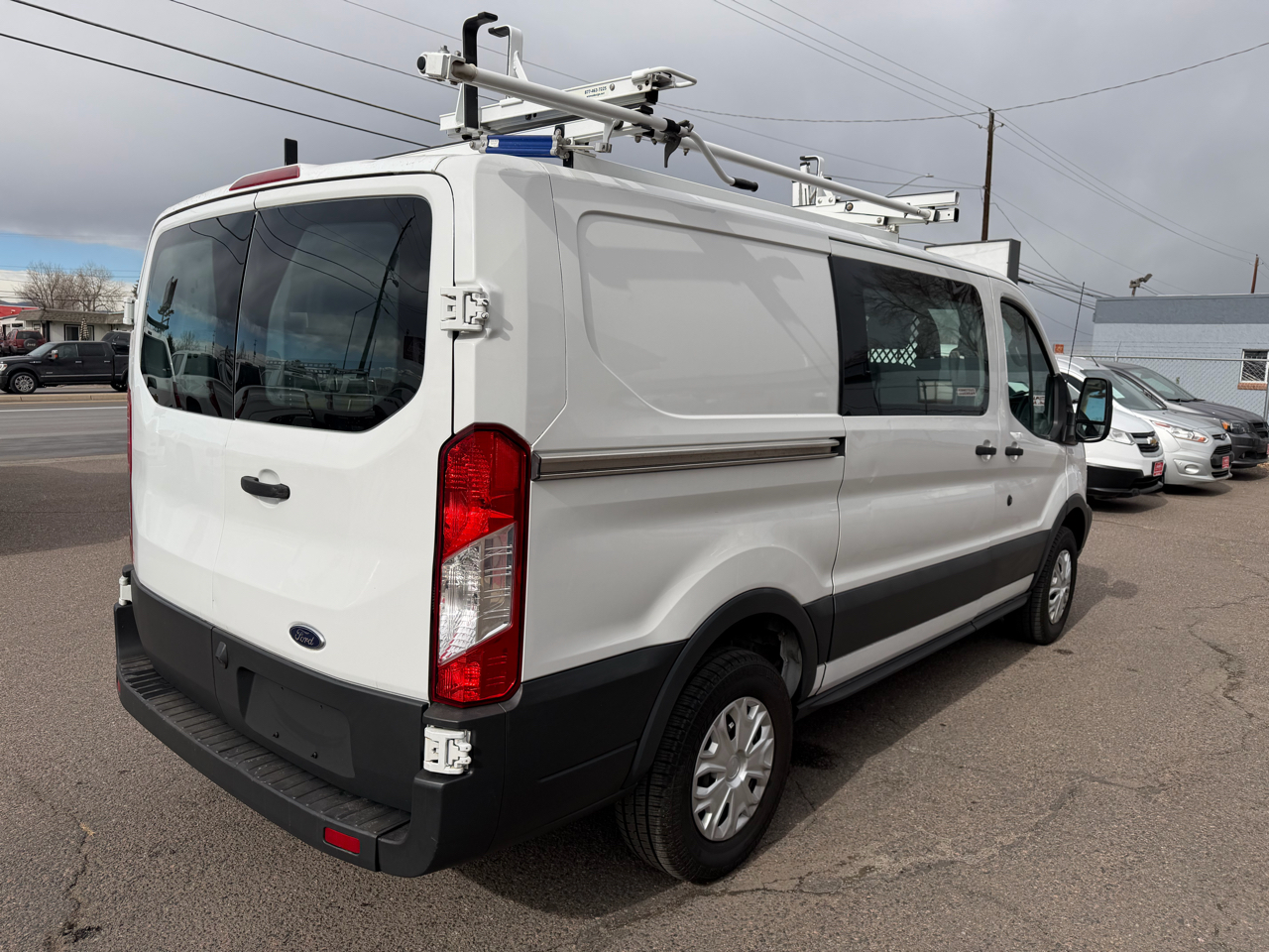 Ford Transit Van T-250 130" Low Rf 9000 GVWR Sliding RH Dr 2017