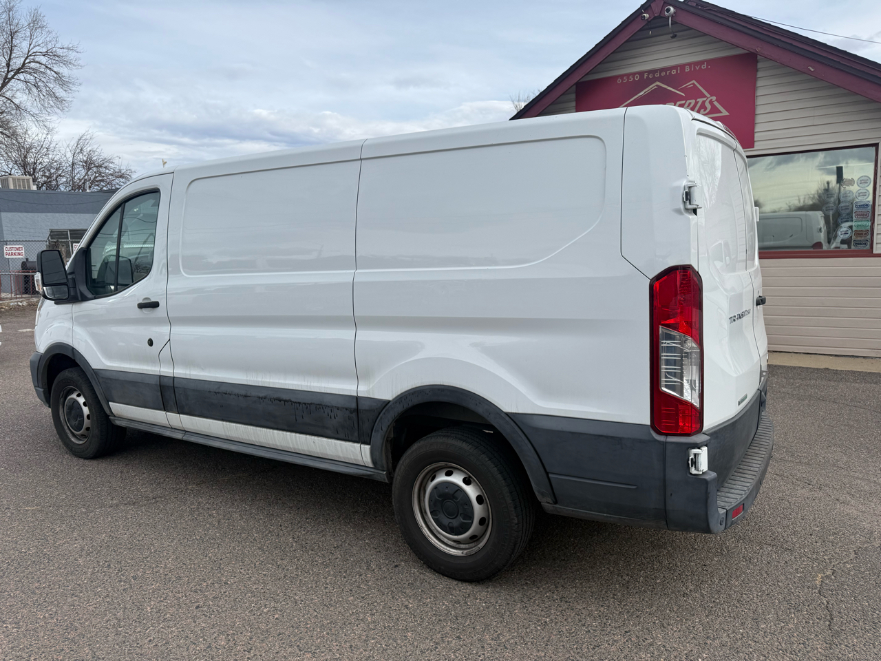 Ford Transit Cargo Van T-250 130" Low Rf 9070 GVWR RWD 2021