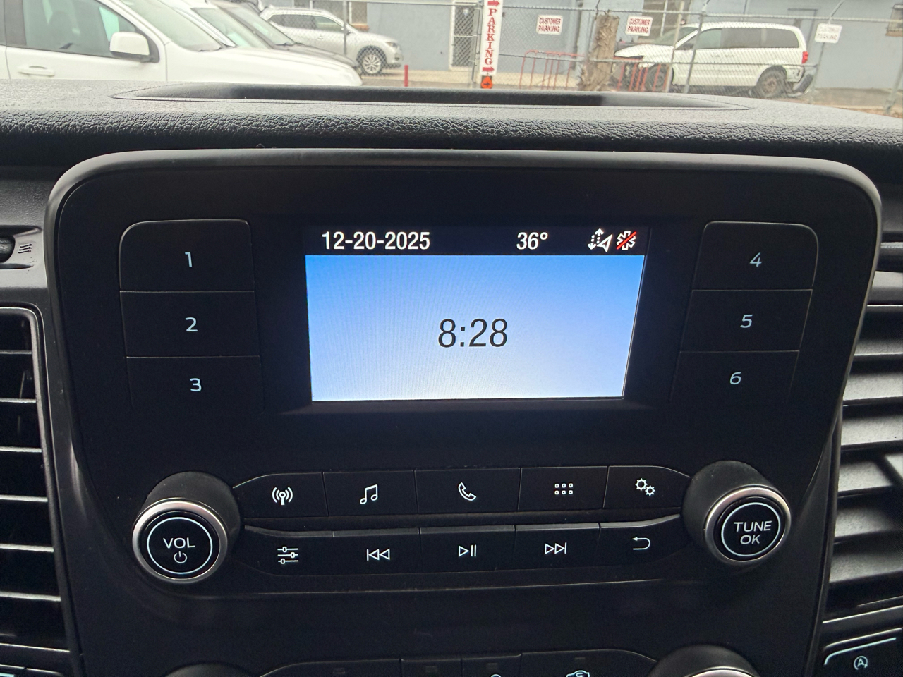 Ford Transit Cargo Van T-250 130" Low Rf 9070 GVWR RWD 2021