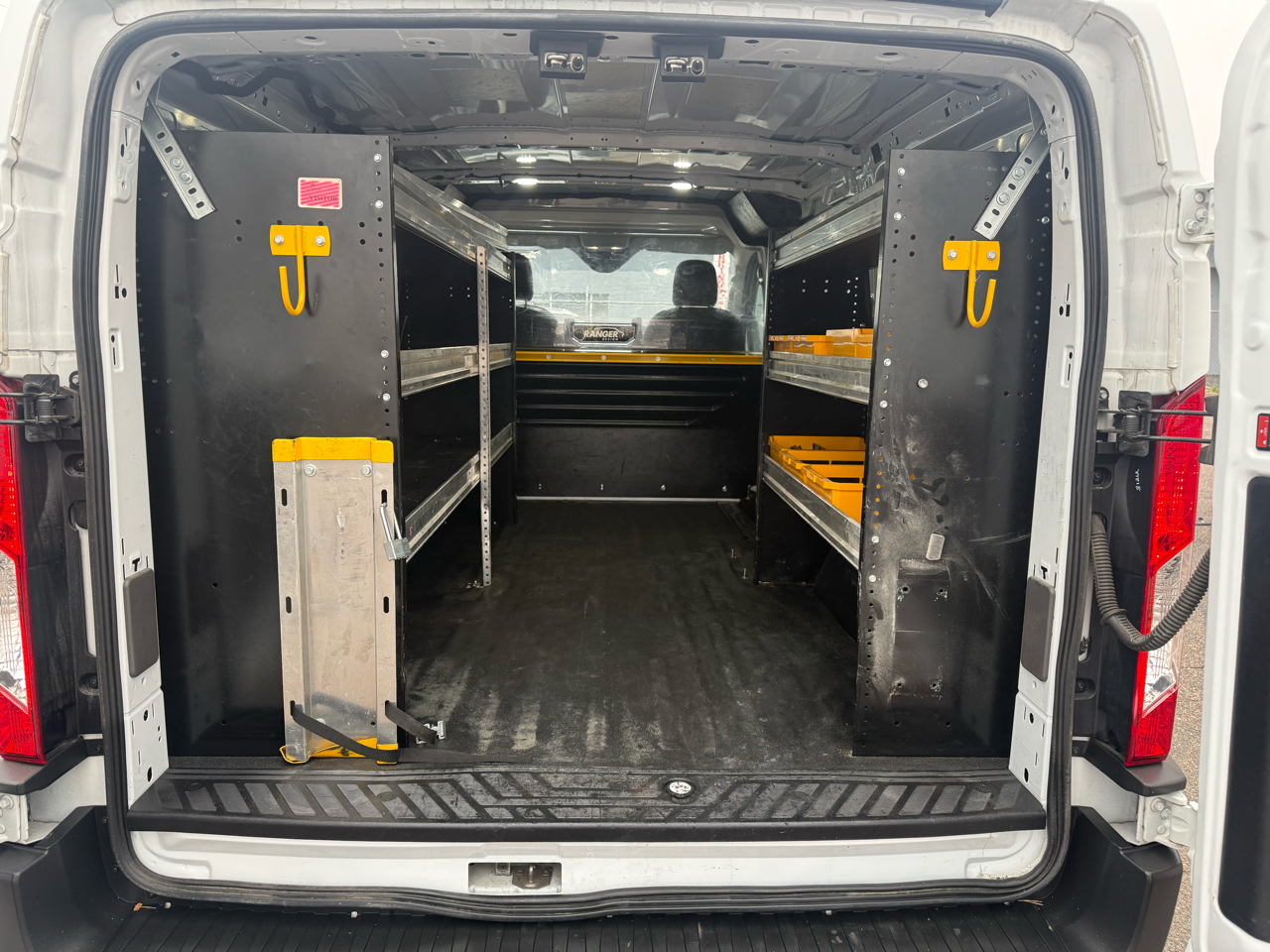 Ford Transit Cargo Van T-250 130" Low Rf 9070 GVWR RWD 2021