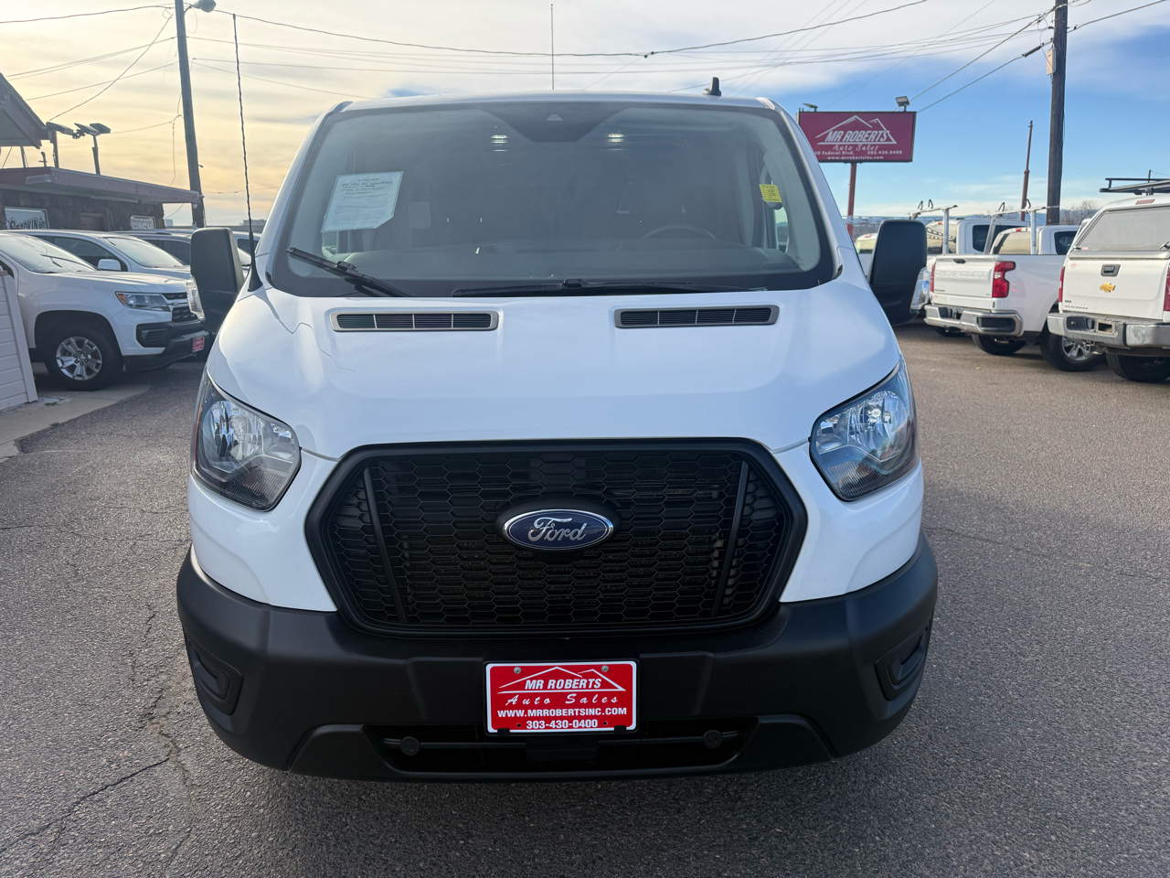 Ford Transit Cargo Van T-250 130" Low Rf 9070 GVWR RWD 2021