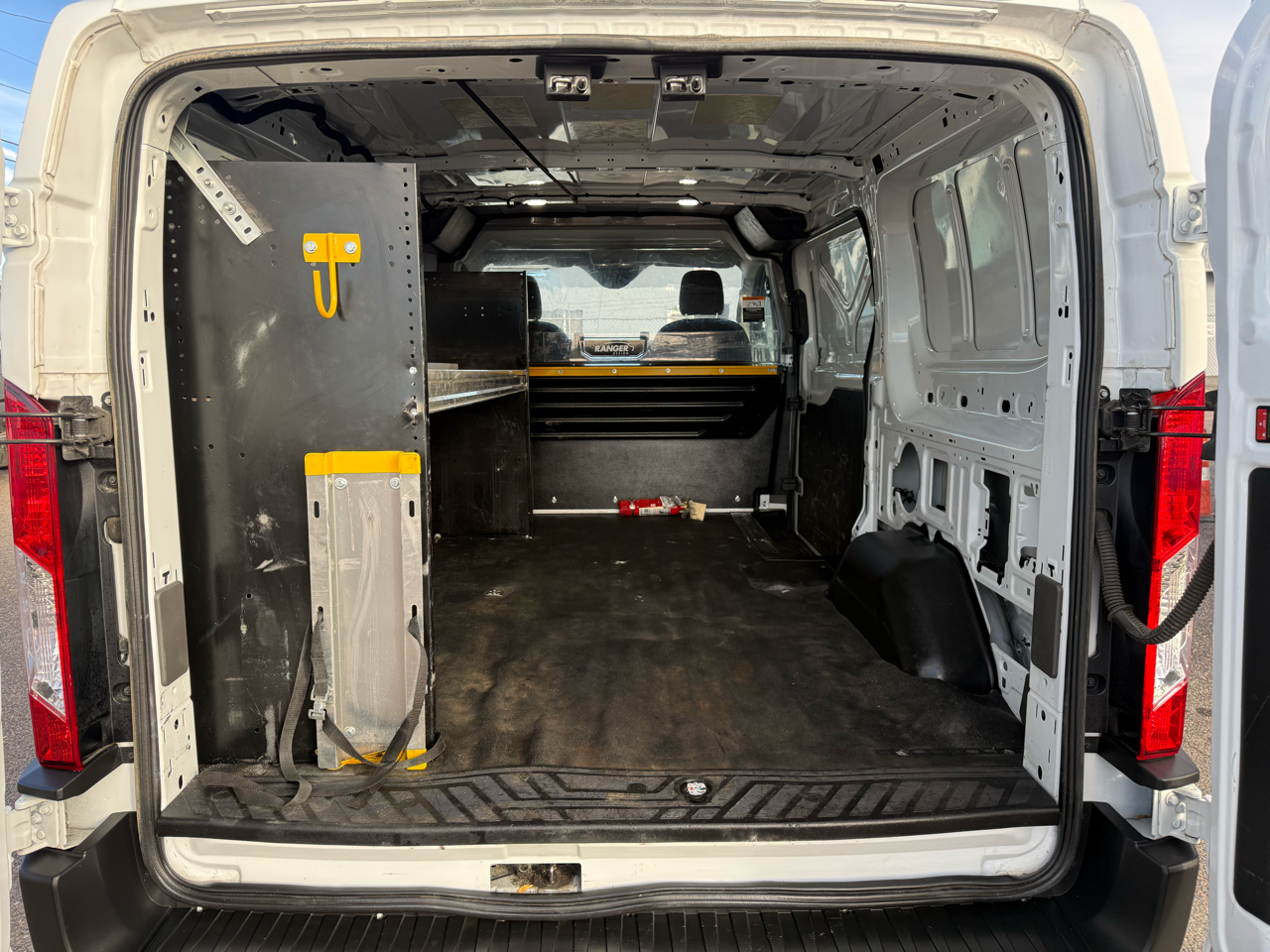 Ford Transit Cargo Van T-250 130" Low Rf 9070 GVWR RWD 2021