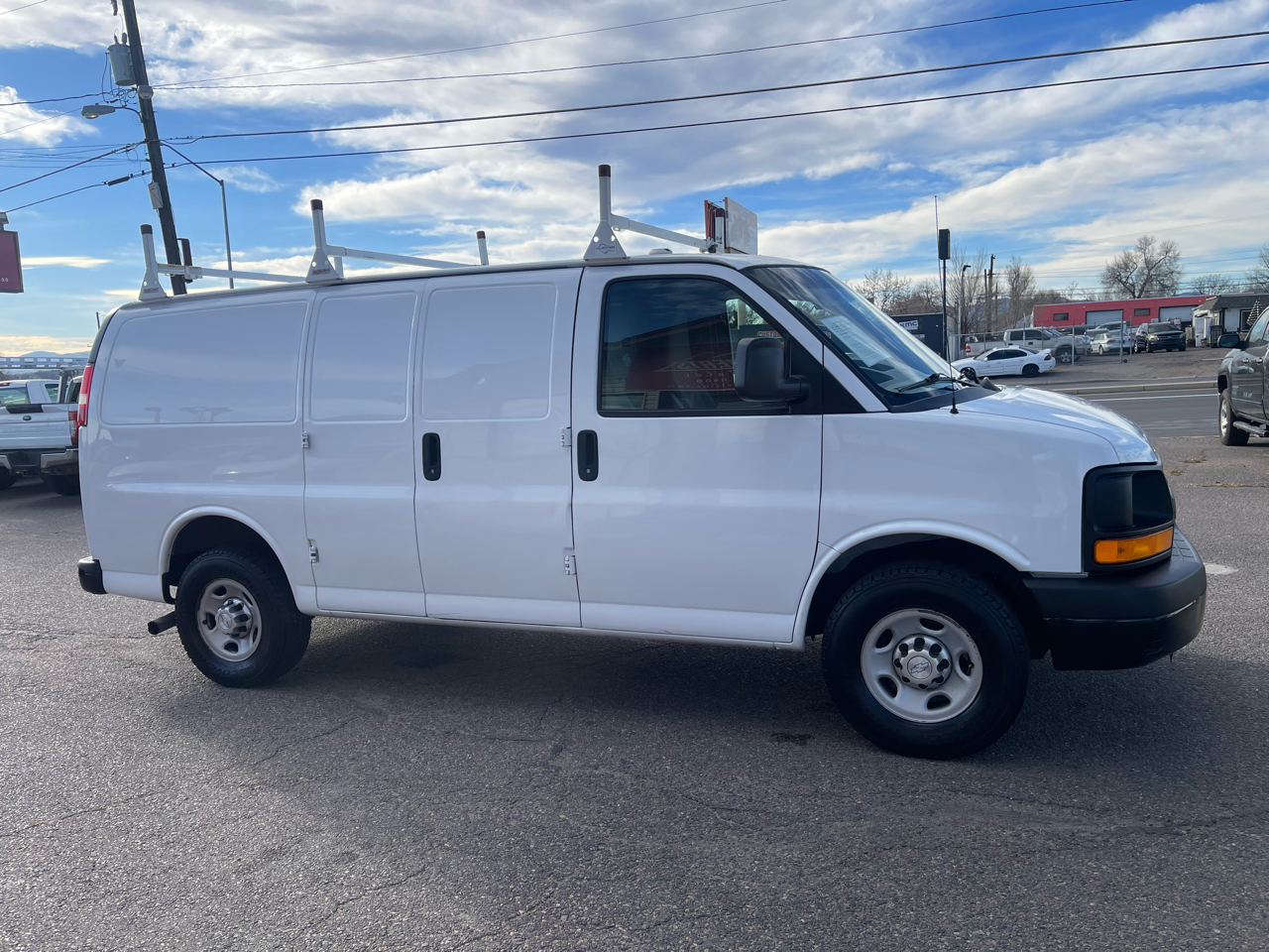 2015 Chevrolet Express Cargo Van RWD 2500 135"