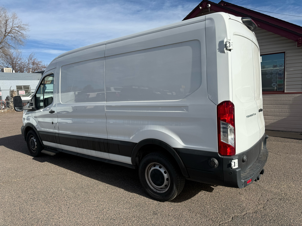 Ford Transit Cargo Van T-250 148" Med Rf 9070 GVWR RWD 2020