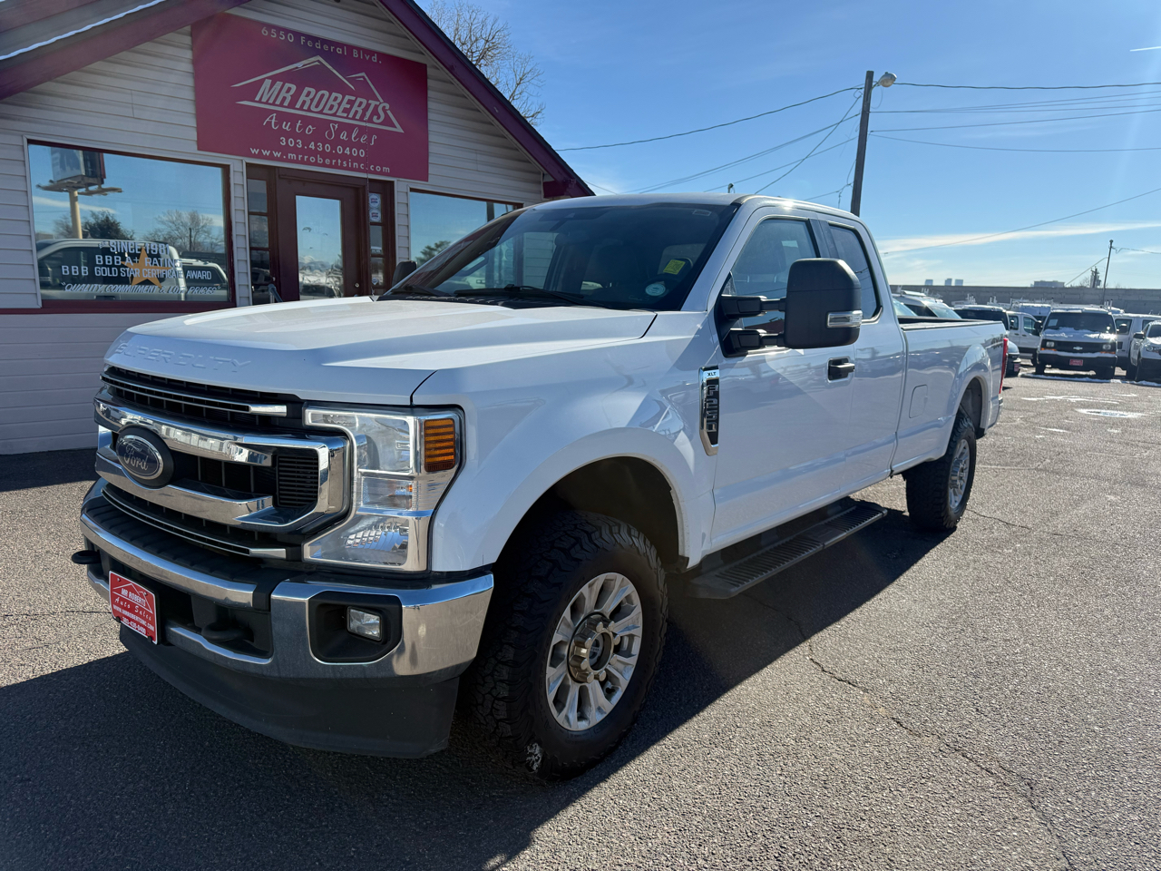 Ford Super Duty F-250 SRW XLT 4WD SuperCab 8' Box 2021