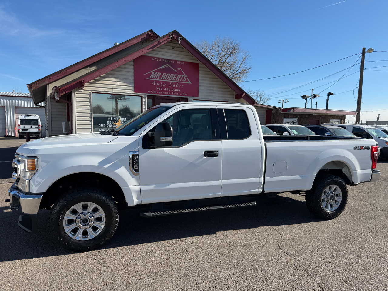Ford Super Duty F-250 SRW XLT 4WD SuperCab 8' Box 2021
