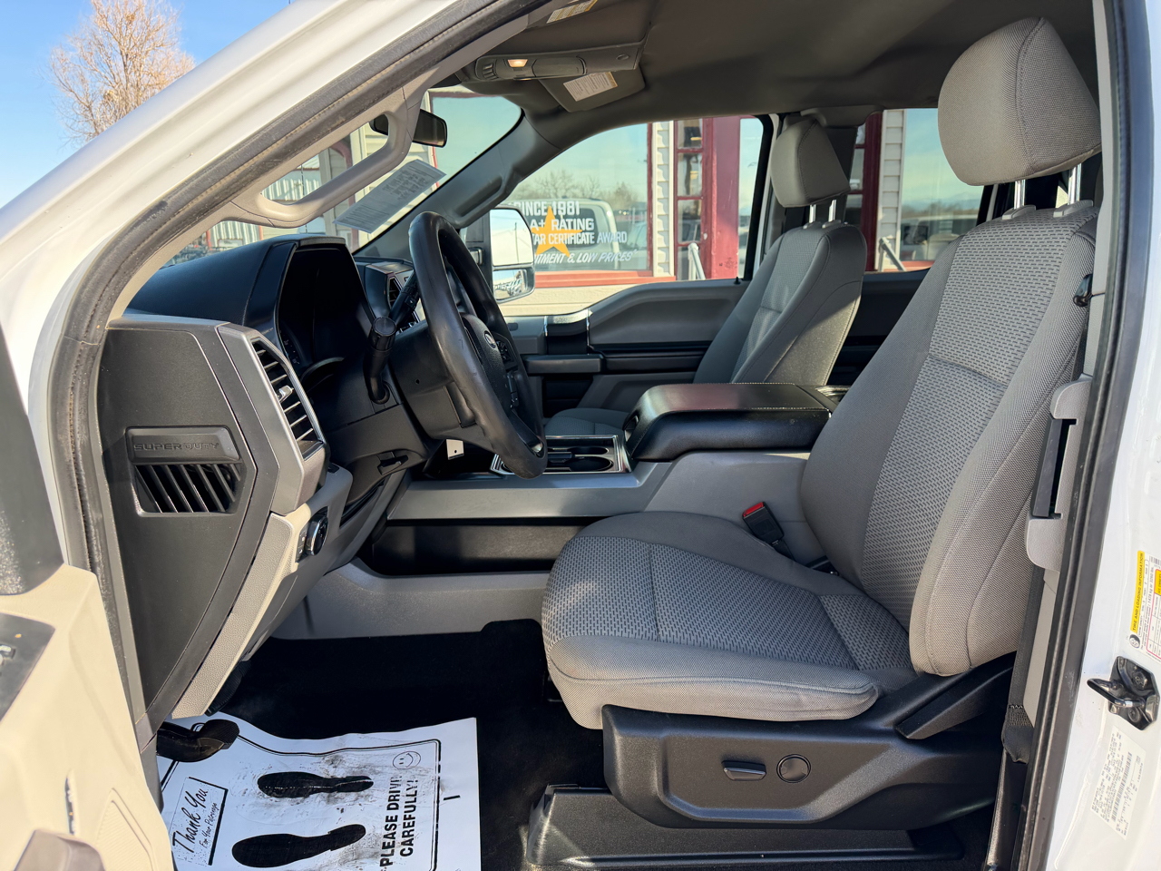 Ford Super Duty F-250 SRW XLT 4WD SuperCab 8' Box 2021