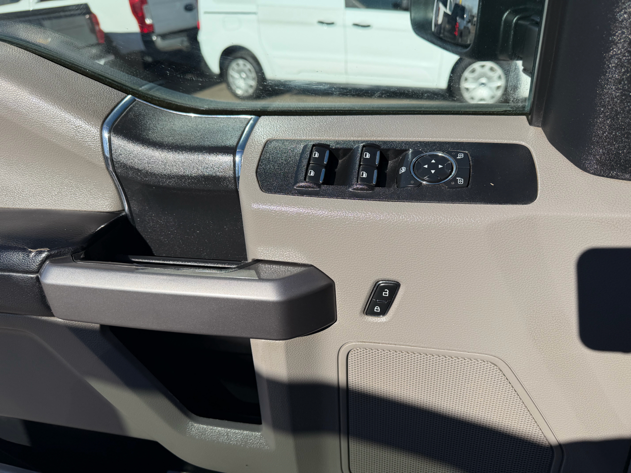 Ford Super Duty F-250 SRW XLT 4WD SuperCab 8' Box 2021