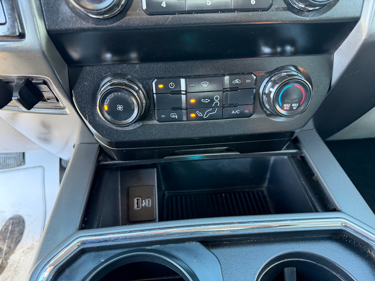 Ford Super Duty F-250 SRW XLT 4WD SuperCab 8' Box 2021