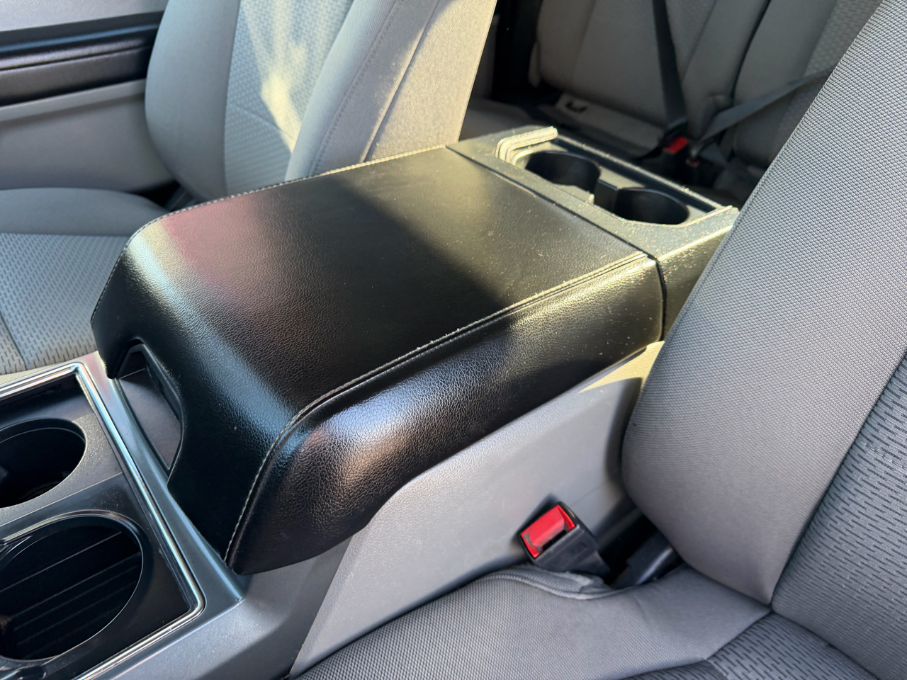 Ford Super Duty F-250 SRW XLT 4WD SuperCab 8' Box 2021