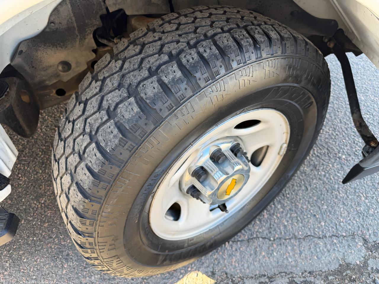 Chevrolet Express Passenger RWD 3500 155" LT w/1LT 2017