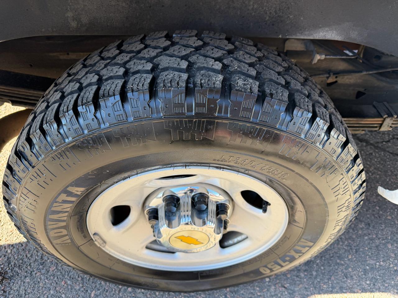 Chevrolet Express Passenger RWD 3500 155" LT w/1LT 2017