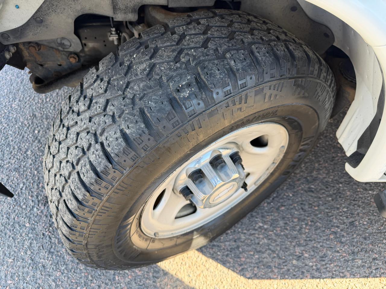 Chevrolet Express Passenger RWD 3500 155" LT w/1LT 2017