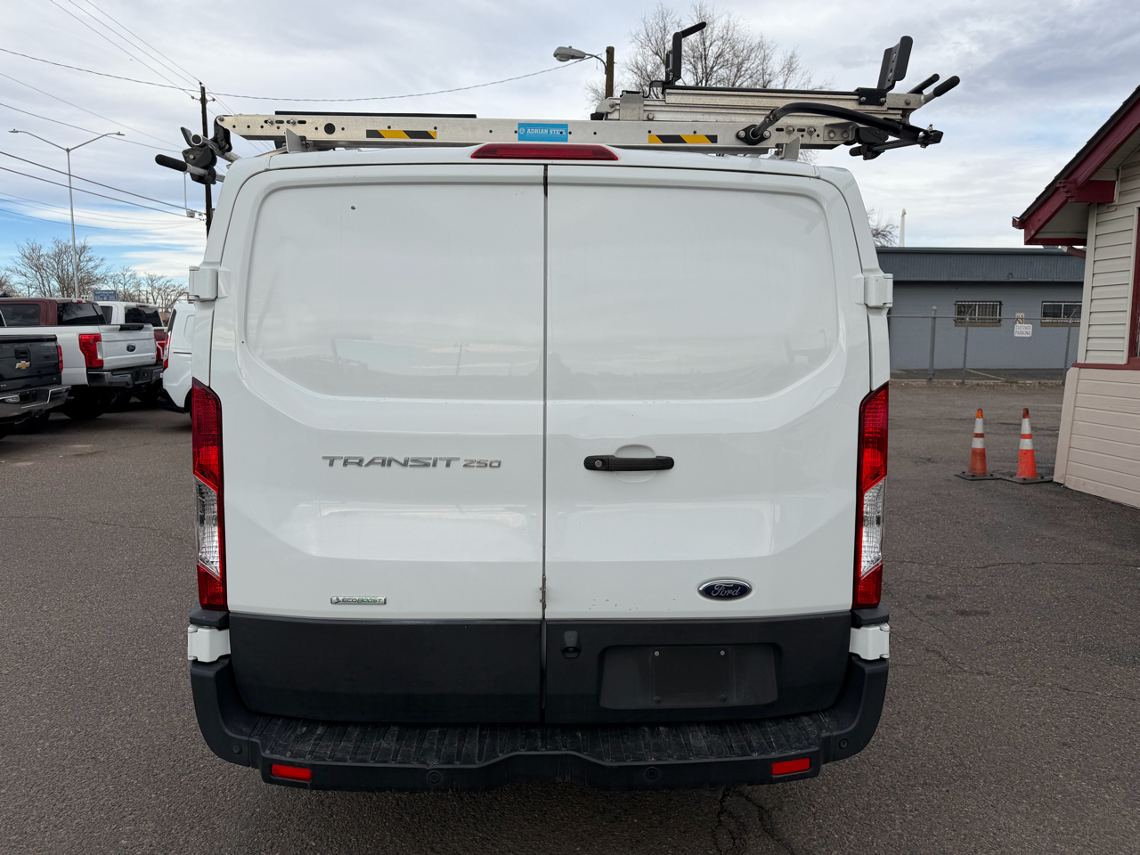 Ford Transit Cargo Van T-250 130" Low Rf 9070 GVWR RWD 2020