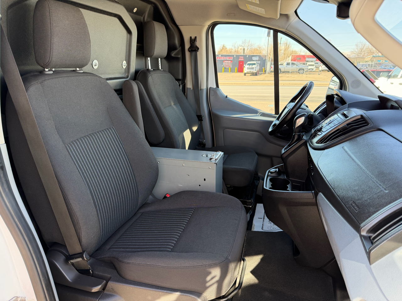 Ford Transit Van T-250 130" Low Rf 9000 GVWR Sliding RH Dr 2018