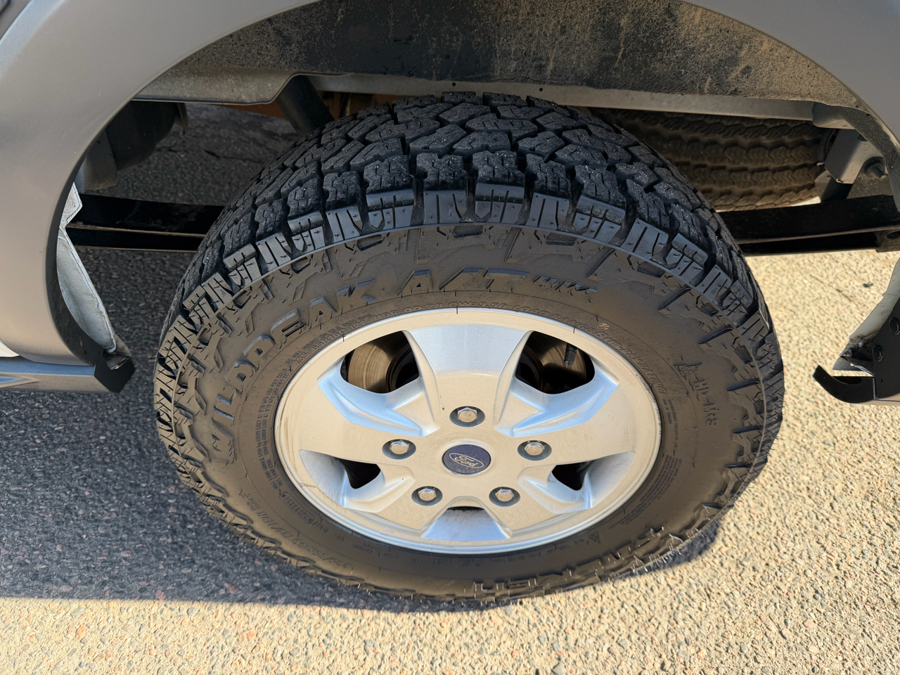 Ford Transit Van T-250 130" Low Rf 9000 GVWR Sliding RH Dr 2018