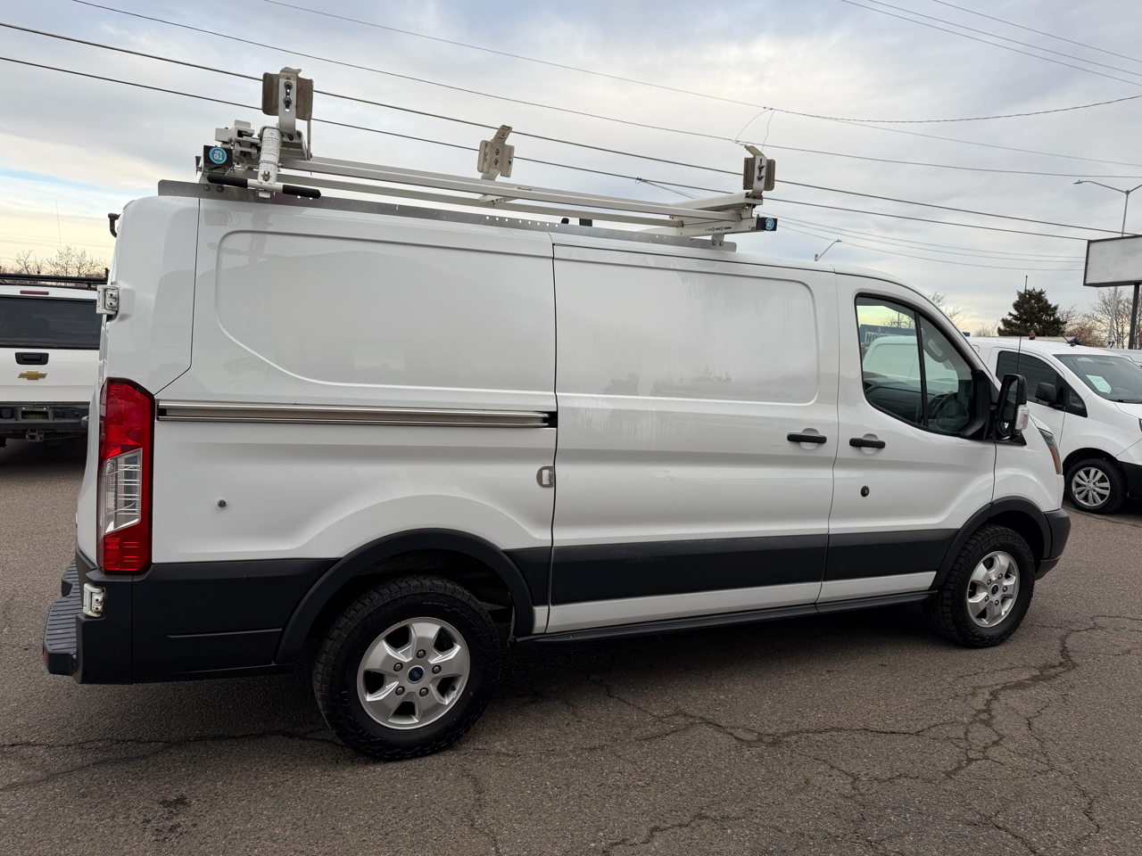 Ford Transit Van T-250 130" Low Rf 9000 GVWR Sliding RH Dr 2018