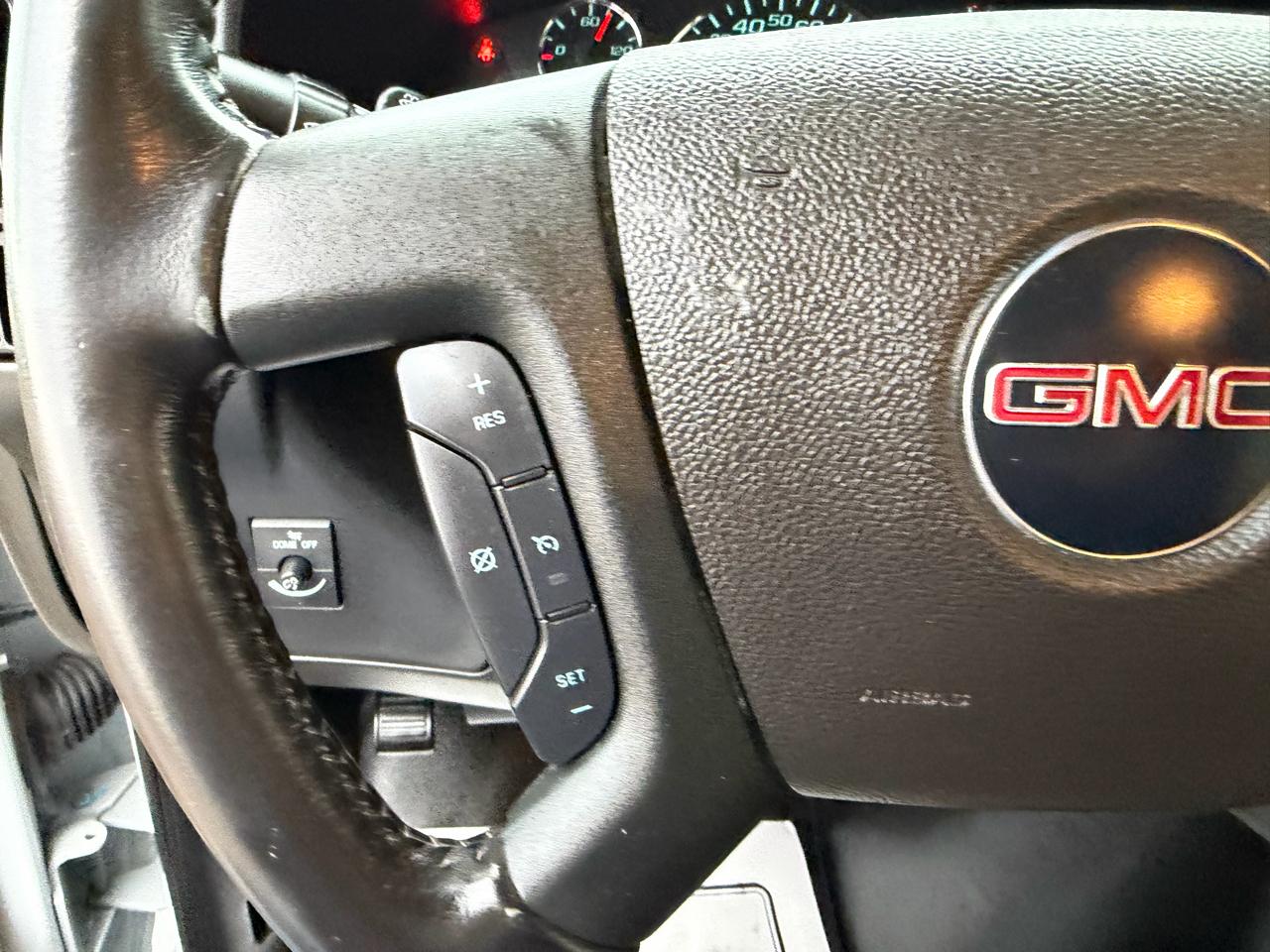 GMC Savana Cargo Van RWD 3500 155" 2023