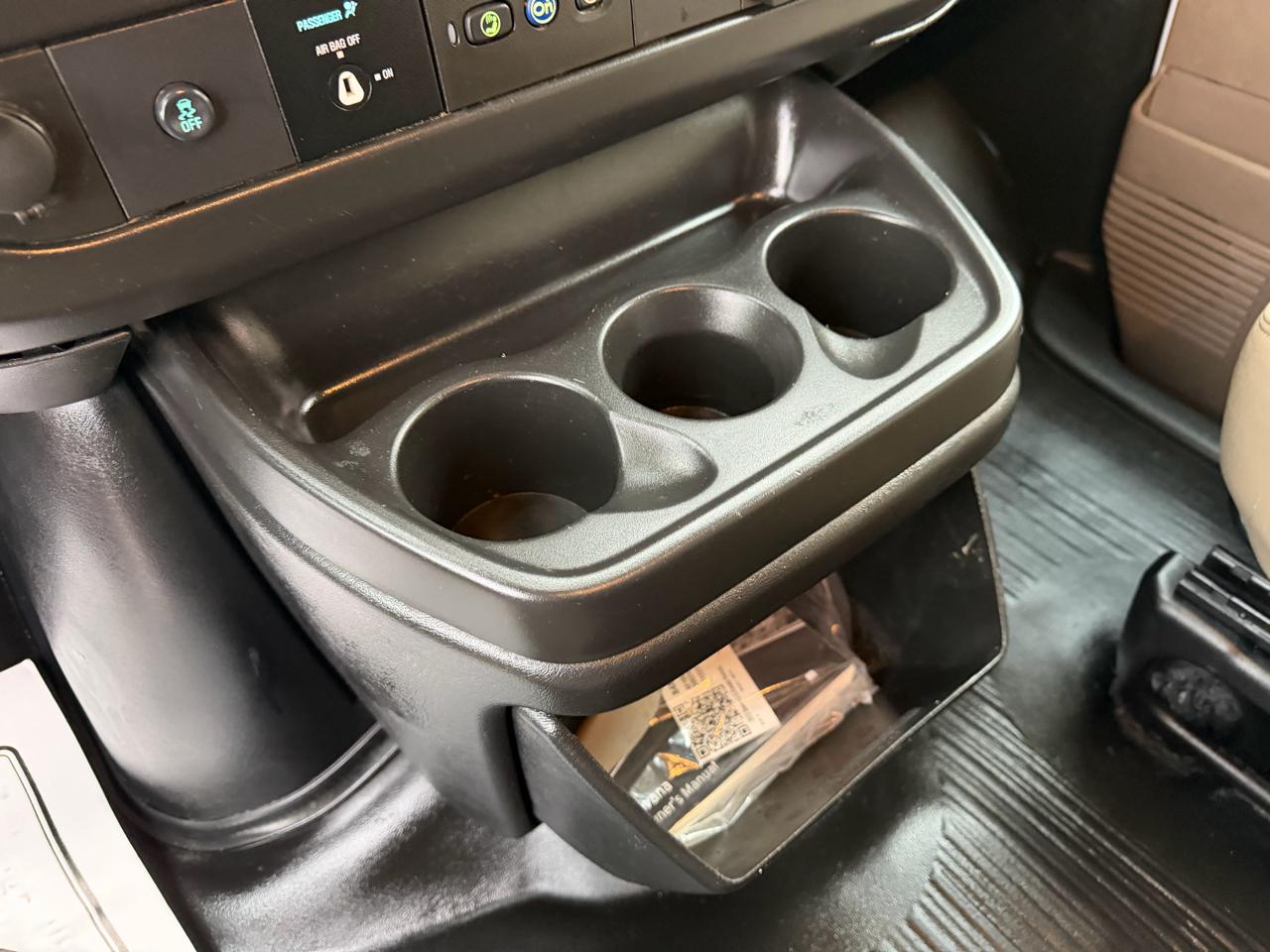 GMC Savana Cargo Van RWD 3500 155" 2023