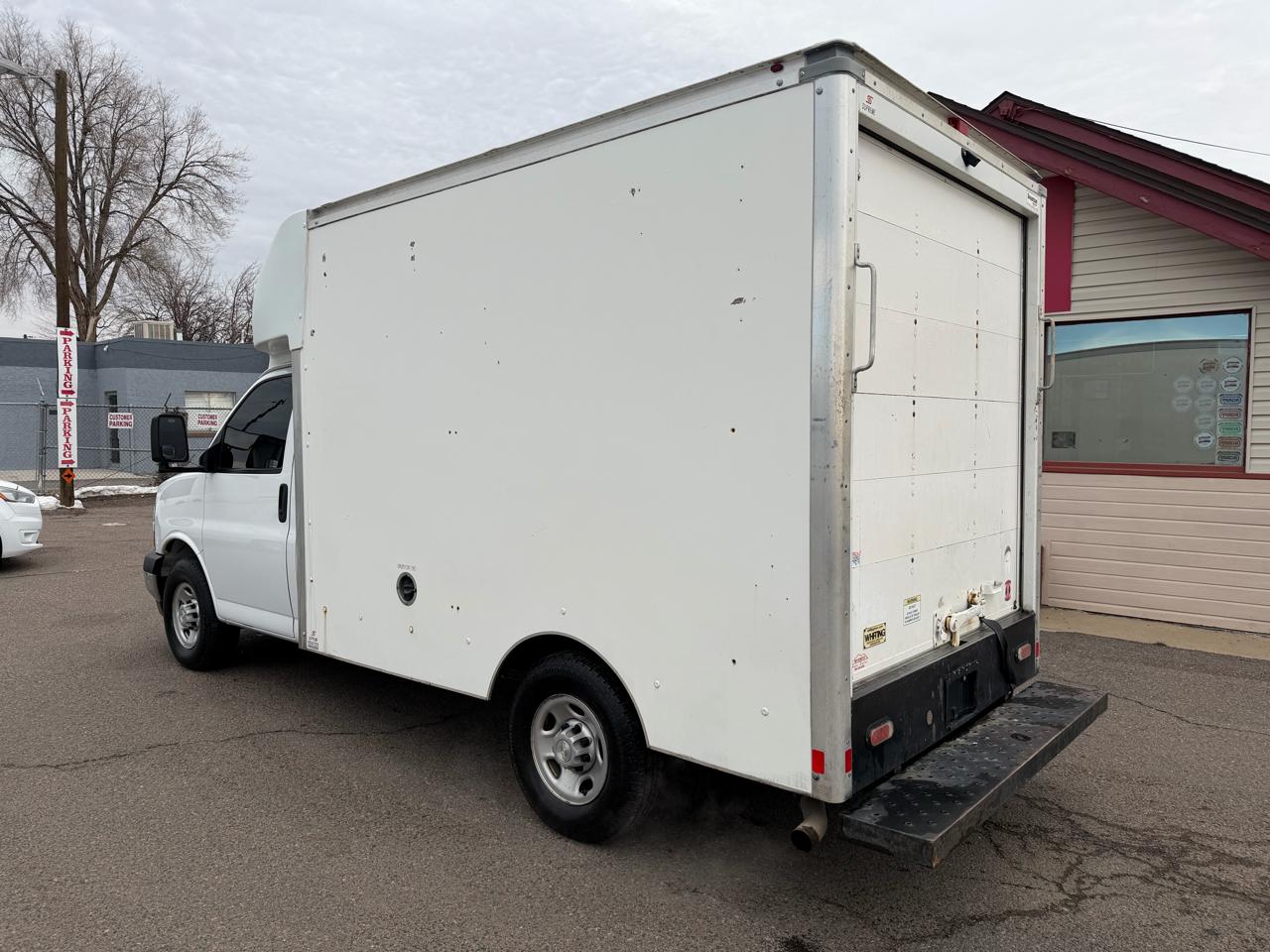 Chevrolet Express Commercial Cutaway 3500 Van 139" 2020