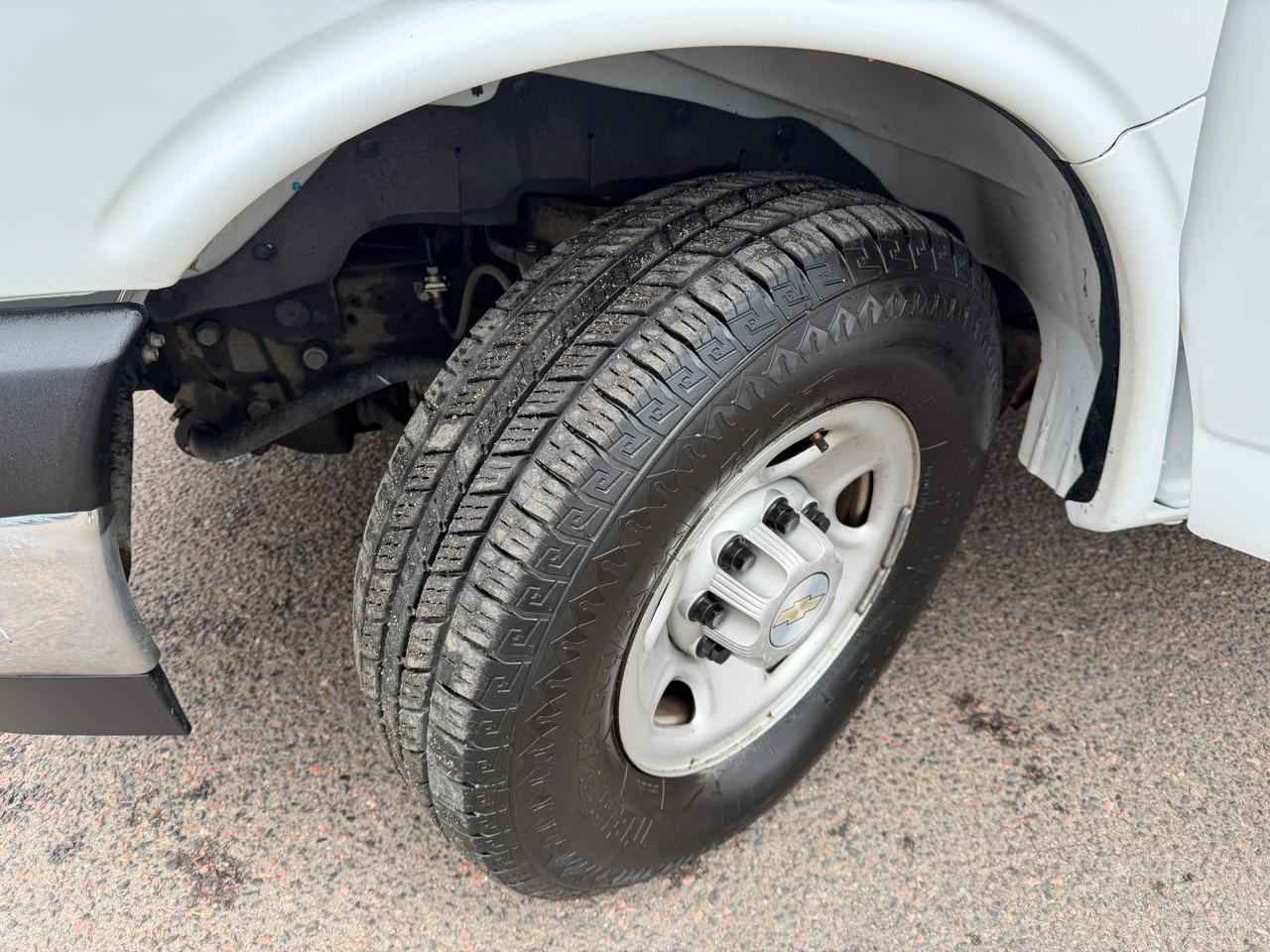 Chevrolet Express Commercial Cutaway 3500 Van 139" 2020