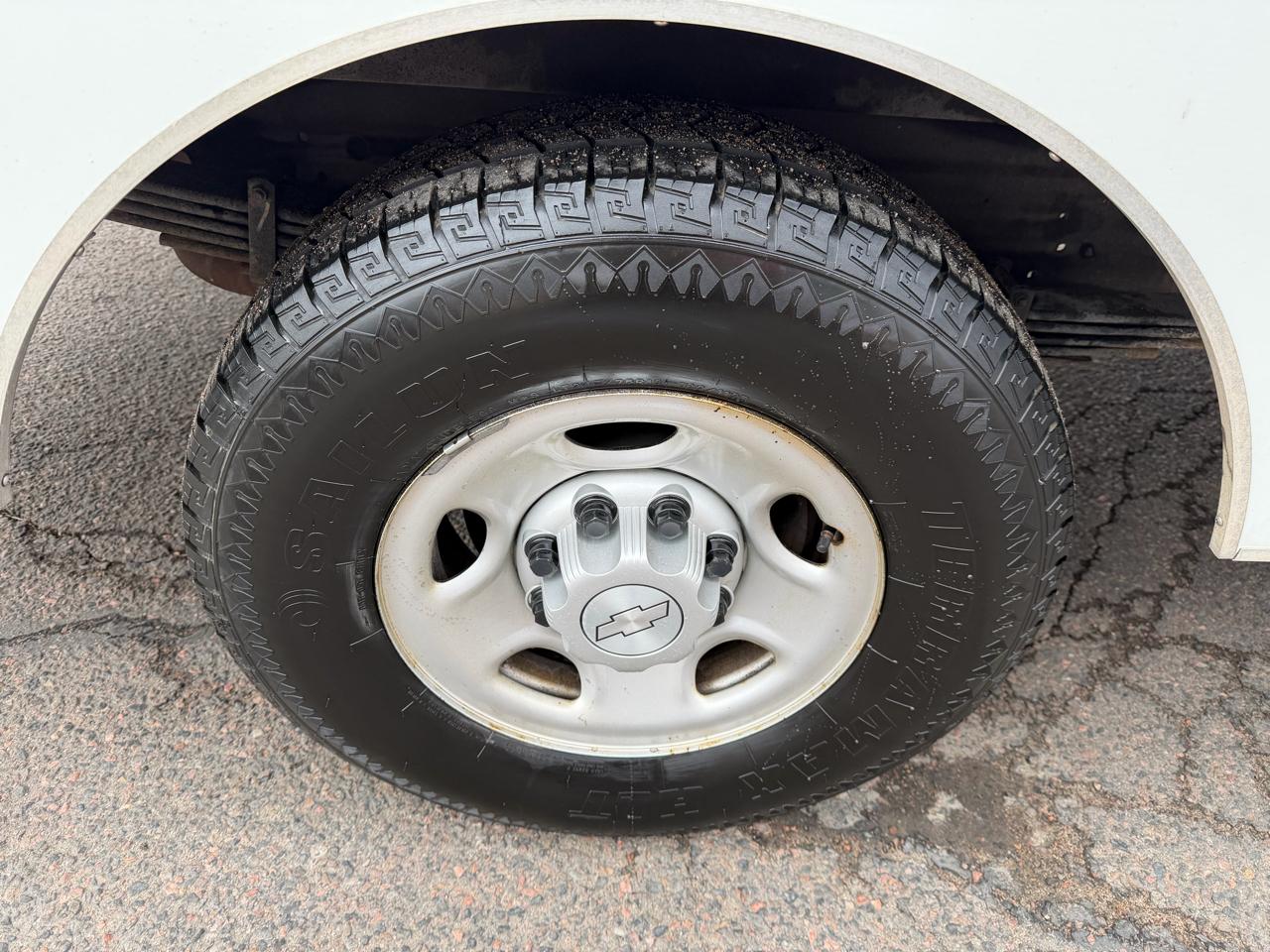 Chevrolet Express Commercial Cutaway 3500 Van 139" 2020