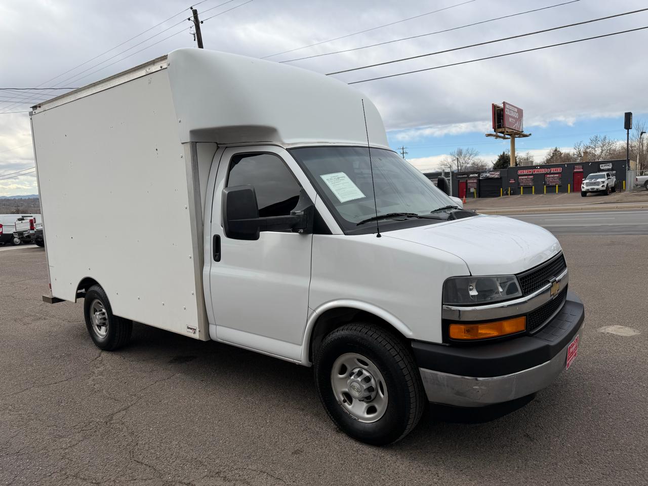 Chevrolet Express Commercial Cutaway 3500 Van 139" 2020
