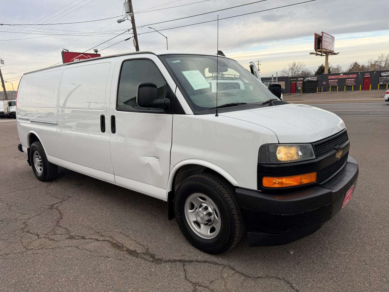 Chevrolet Express Cargo Van RWD 3500 155" 2019