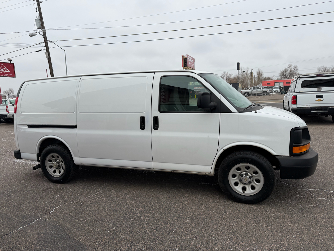 2011 Chevrolet Express Cargo Van AWD 1500 135"
