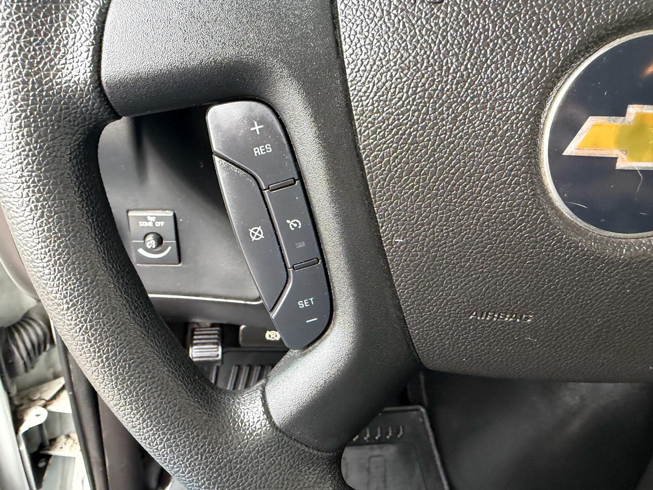 Chevrolet Express Cargo Van AWD 1500 135" 2011