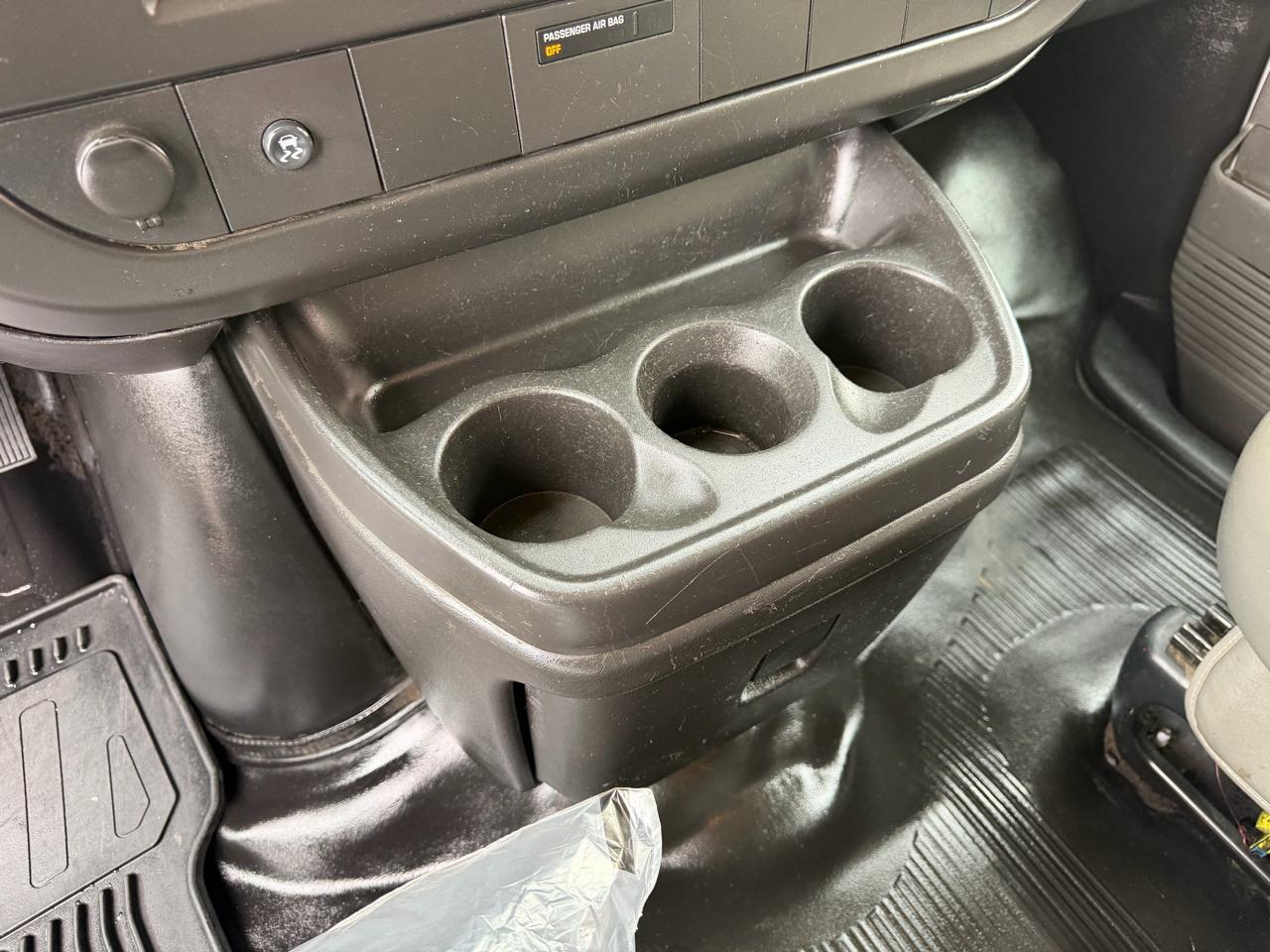 Chevrolet Express Cargo Van AWD 1500 135" 2011