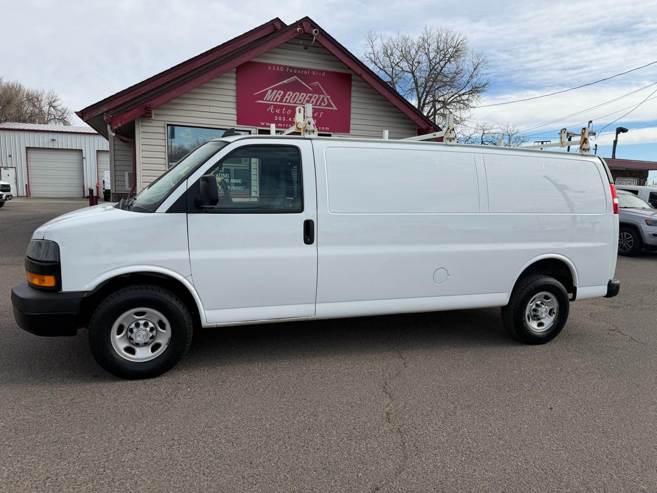Chevrolet Express Cargo Van RWD 2500 155" 2018
