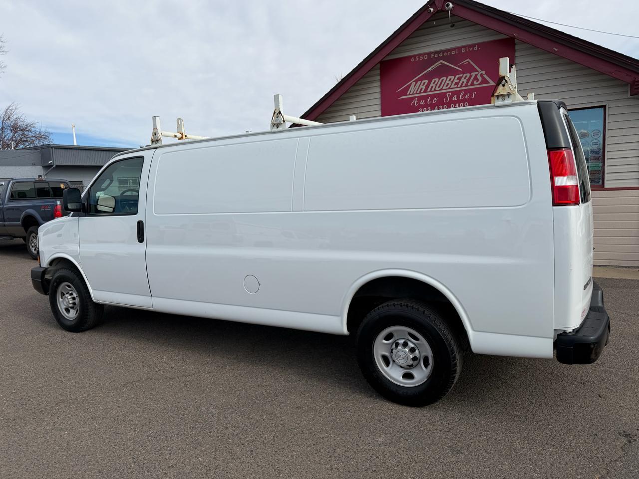 Chevrolet Express Cargo Van RWD 2500 155" 2018