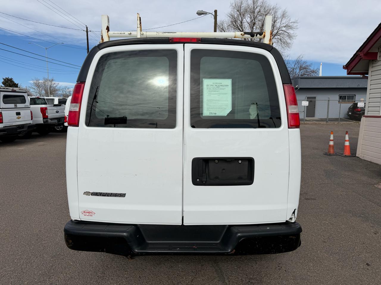 Chevrolet Express Cargo Van RWD 2500 155" 2018