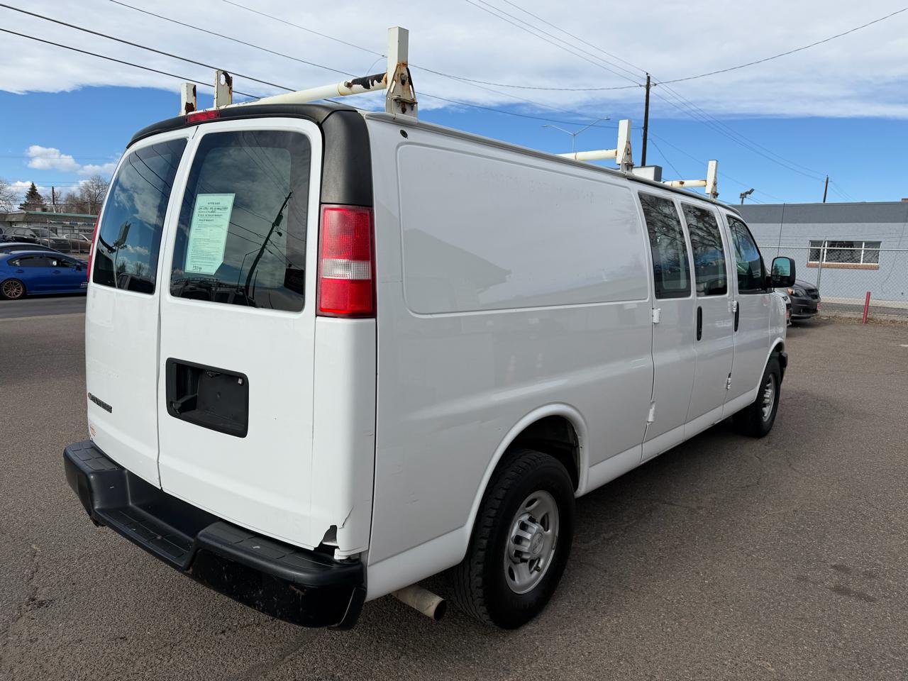 Chevrolet Express Cargo Van RWD 2500 155" 2018