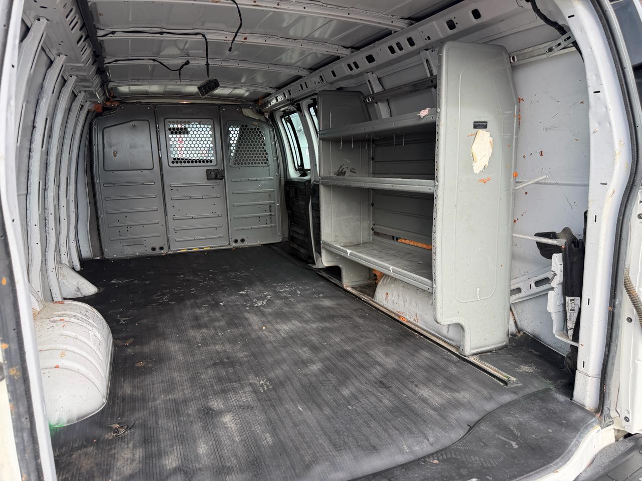 Chevrolet Express Cargo Van RWD 2500 155" 2018