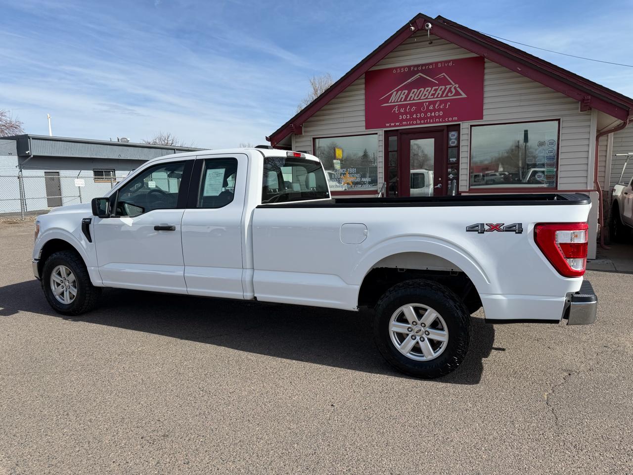 Ford F-150 Supercab 163" XL 4WD 2022