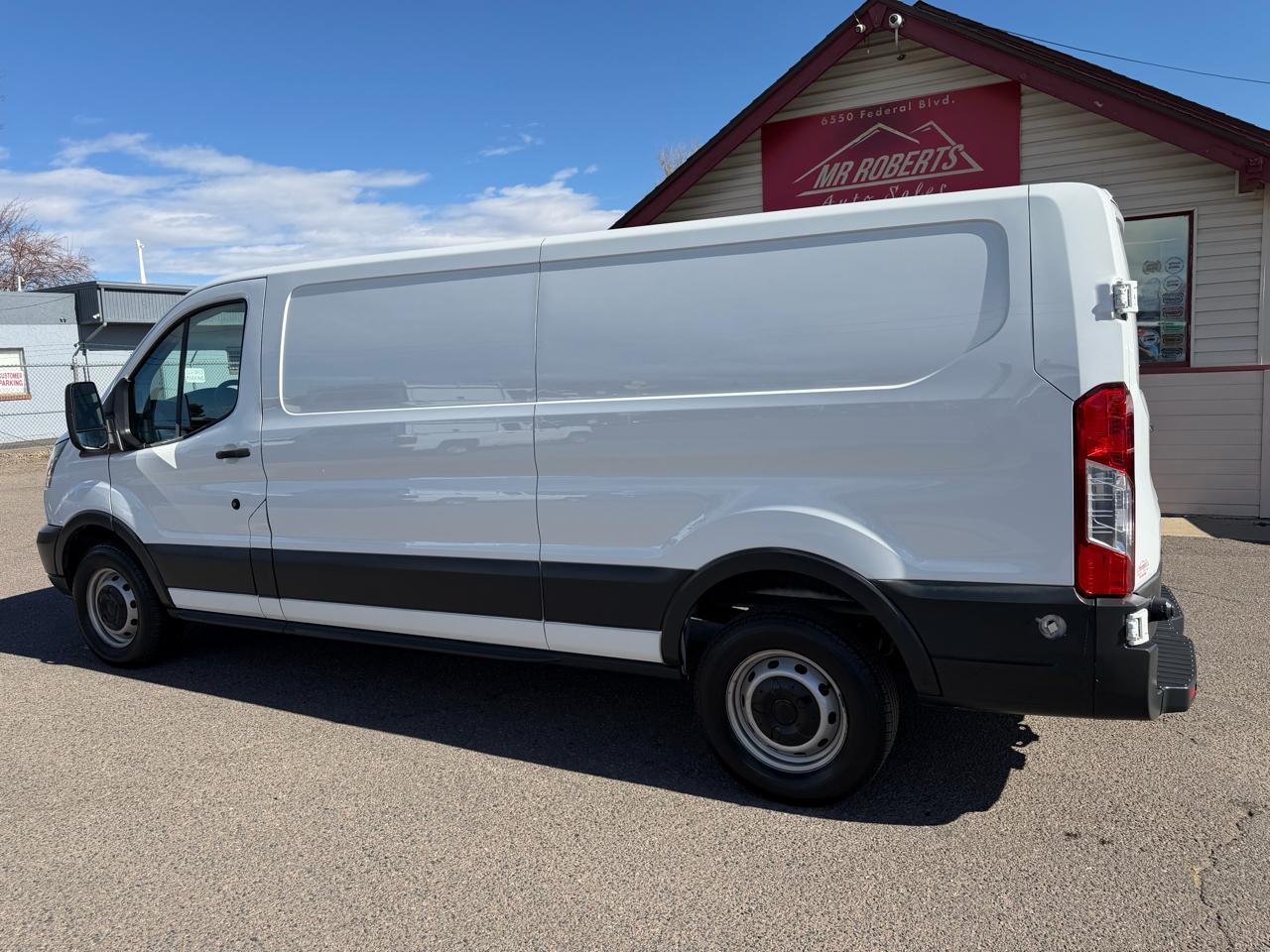 Ford Transit Van T-250 148" Low Rf 9000 GVWR Sliding RH Dr 2018