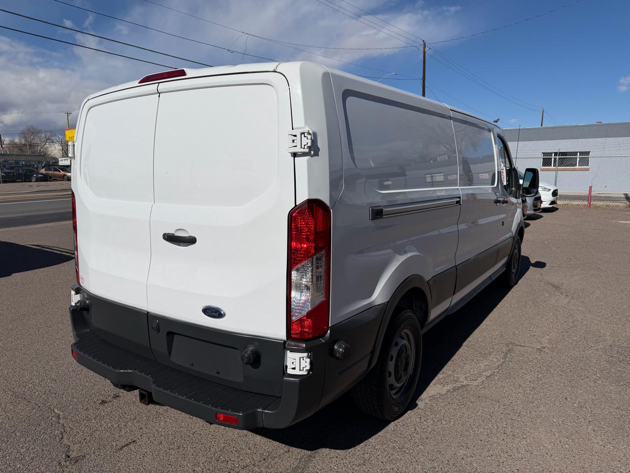 Ford Transit Van T-250 148" Low Rf 9000 GVWR Sliding RH Dr 2018