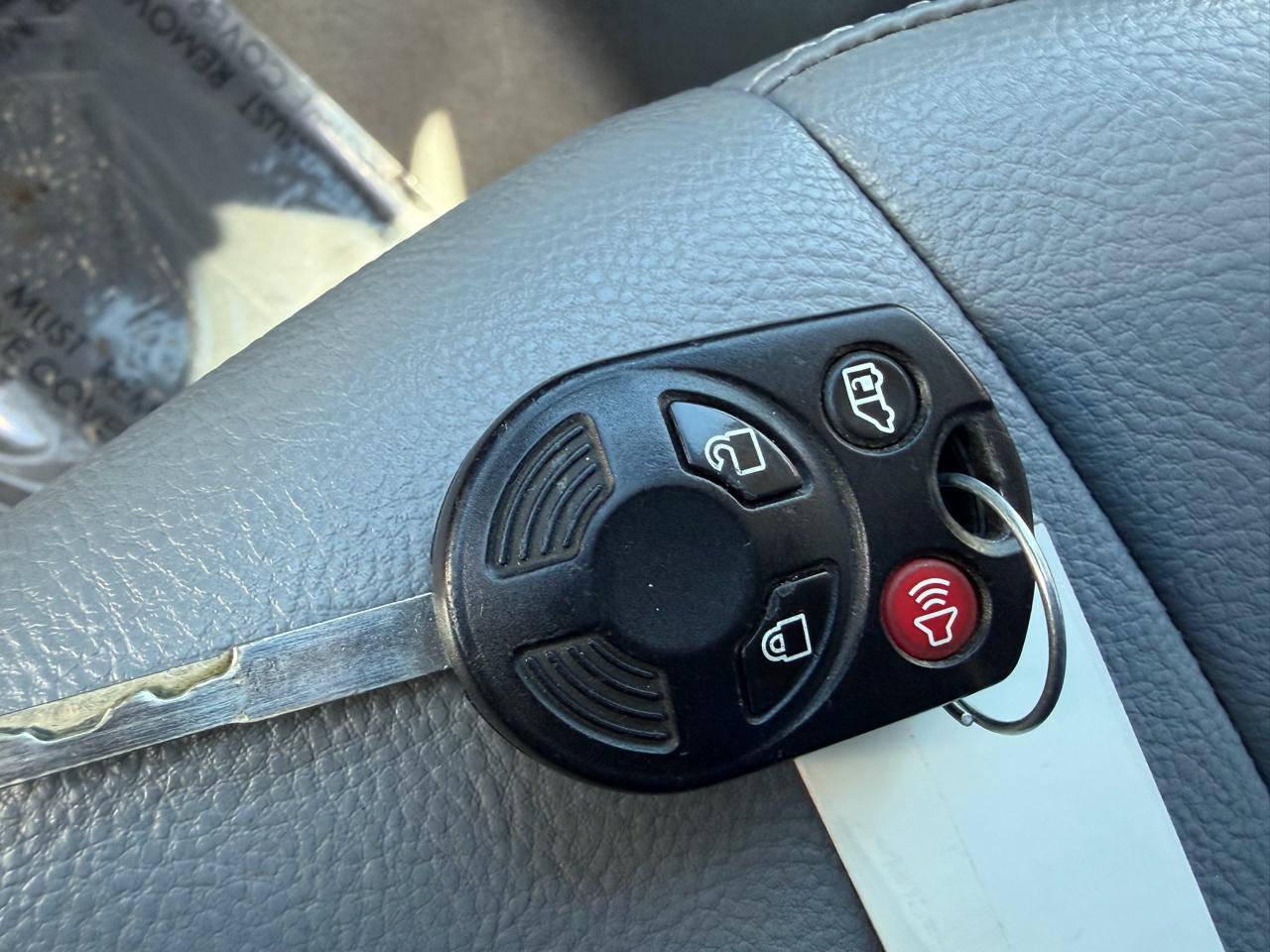 Ford Transit Van T-250 148" Low Rf 9000 GVWR Sliding RH Dr 2018